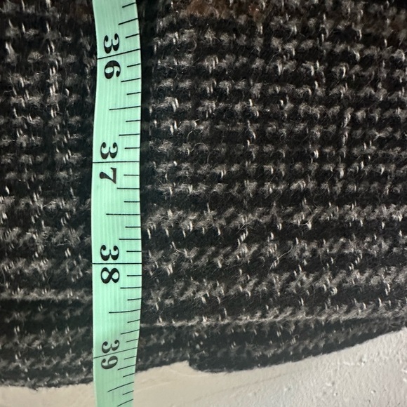 J CREW Plaid Thompson Car Coat  42/L - Picture 9 of 11